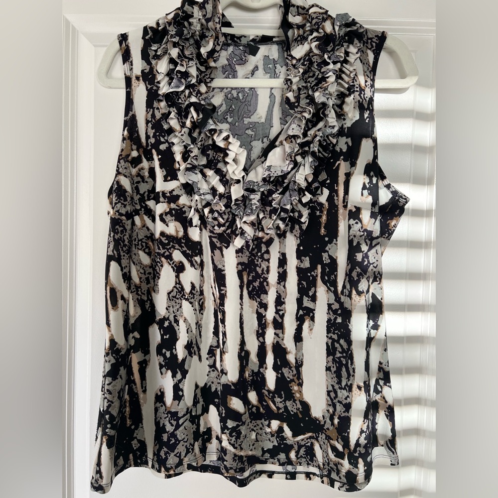 Milano Abstract Ruffled Blouse - Black and White